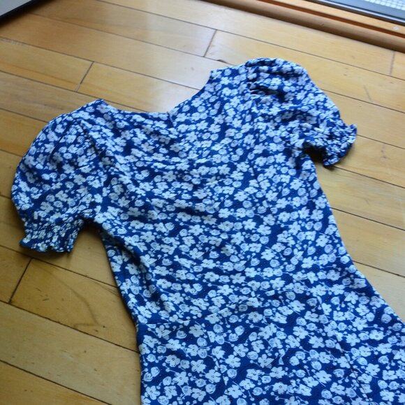 Floral Print Sweetheart Neck Midi Dress With Split Leg In Blue - Picture 12 of 15
